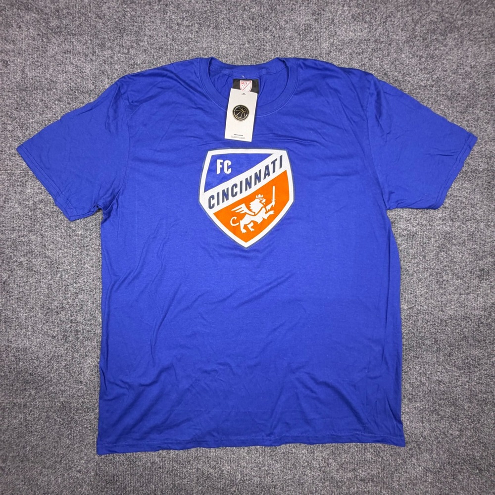 MLS FC Cincinnati Mens Graphic T-Shirt Blue Soccer Crest Logo XL FCC337